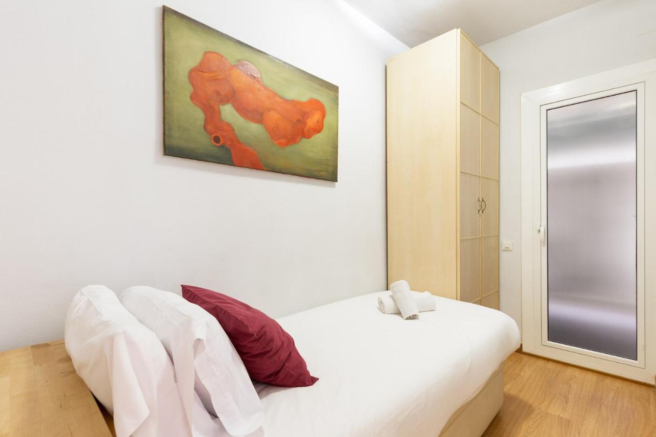 ברצלונה Stay U-Nique Apartments Radas II מראה חיצוני תמונה